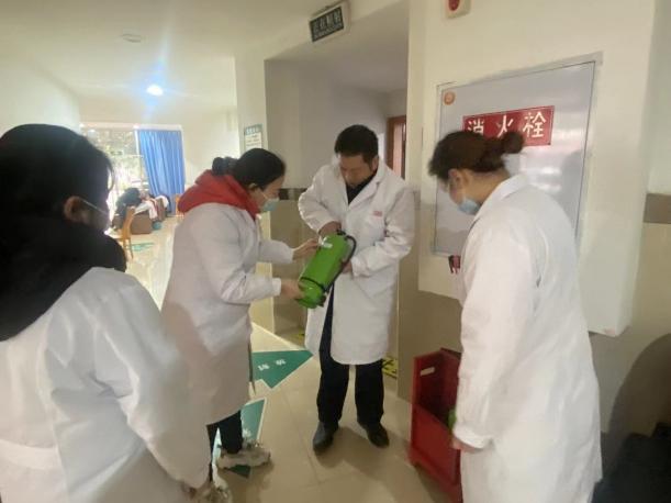 涪陵冉显会中医医院开展元旦节前行政安全大查房